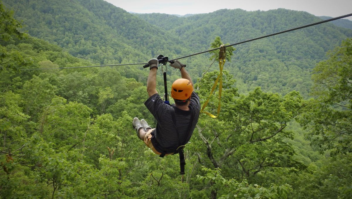 Soar Across Zip Lines And Aerial Adventure Parks In Nc Visitnc Com