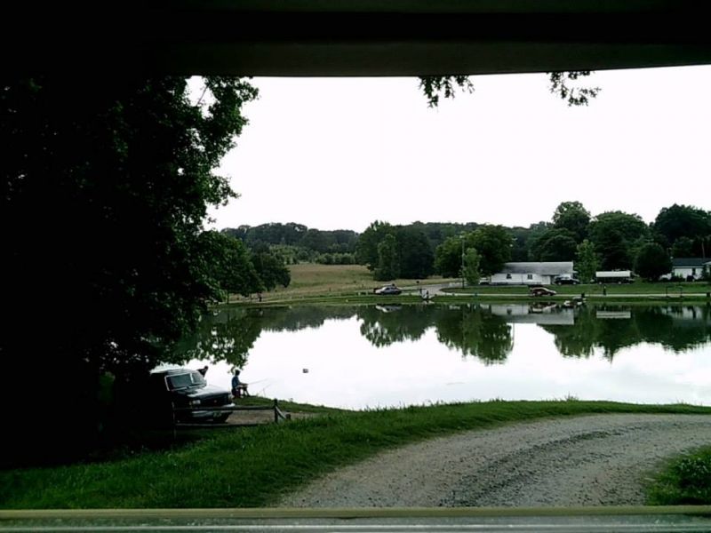 Tom's Fishing Lake & Camping