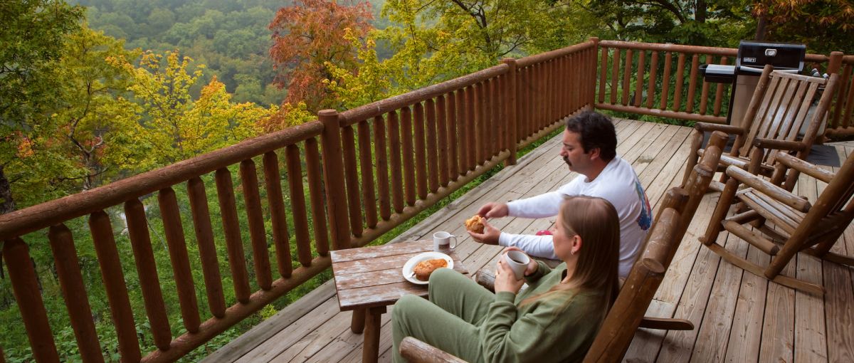 Mountain cabin rentals are in abundance but they sell out fast during fall 