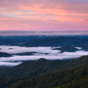 Waterfall Hikes - North Carolina Waterfalls | VisitNC.com