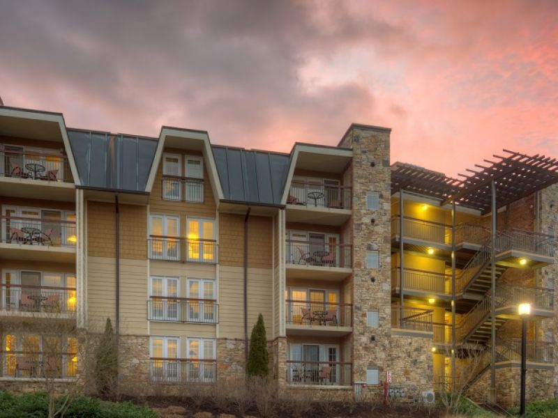 The Residences At Biltmore VisitNC Com   Residencesatbiltmore2 Fit(800,600).778d3b5d 