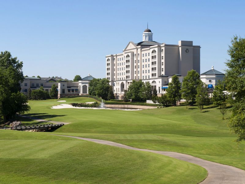 The Ballantyne Hotel & Lodge