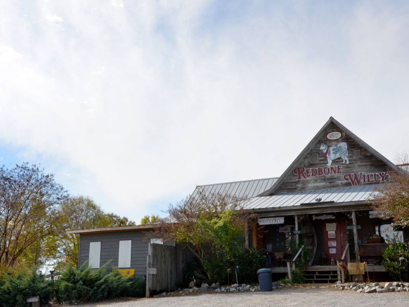 Redbone Willy’s Trading Co. and Bonehead Cafe