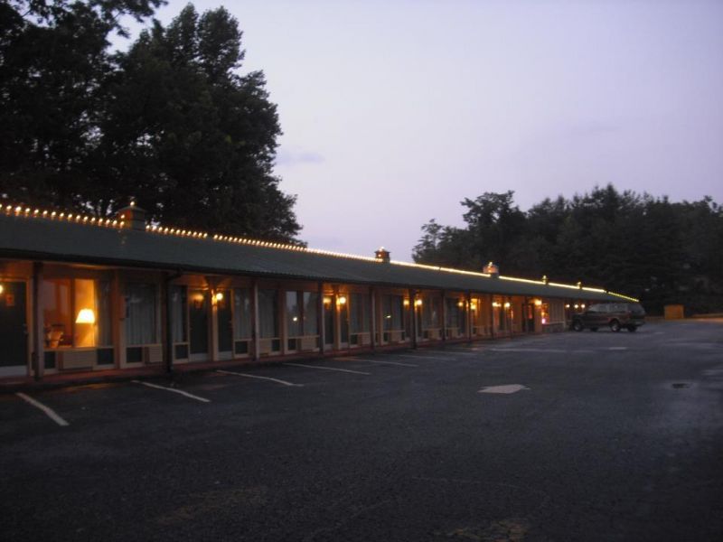 Saluda Mountain Lodge