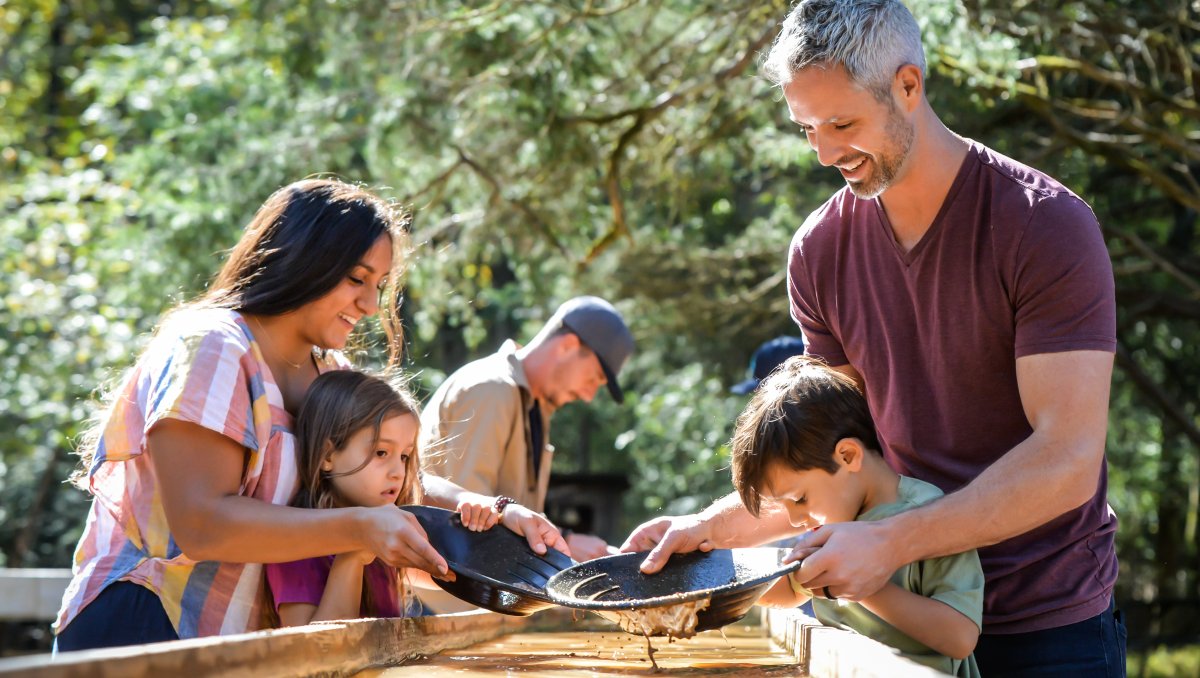 Family panning for gold at Reed Gold Mine.