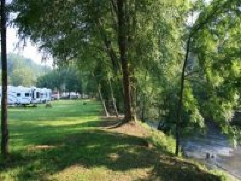 Rivers Edge Mountain RV Resort