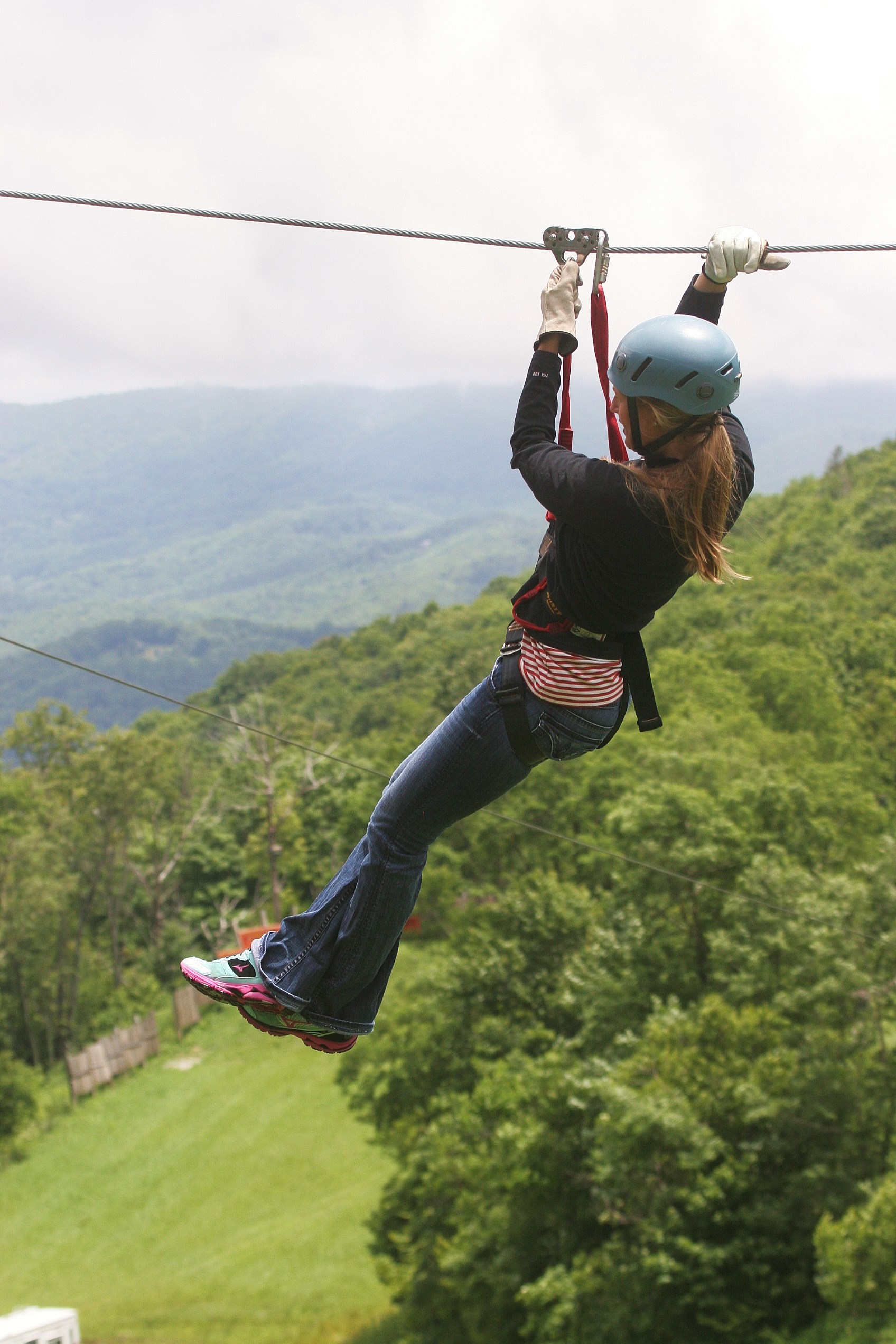 Hawksnest Snowtubing And Ziplines Visitnc Com
