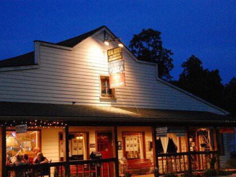 Blue Mountain Pizza and Brew Pub | VisitNC.com