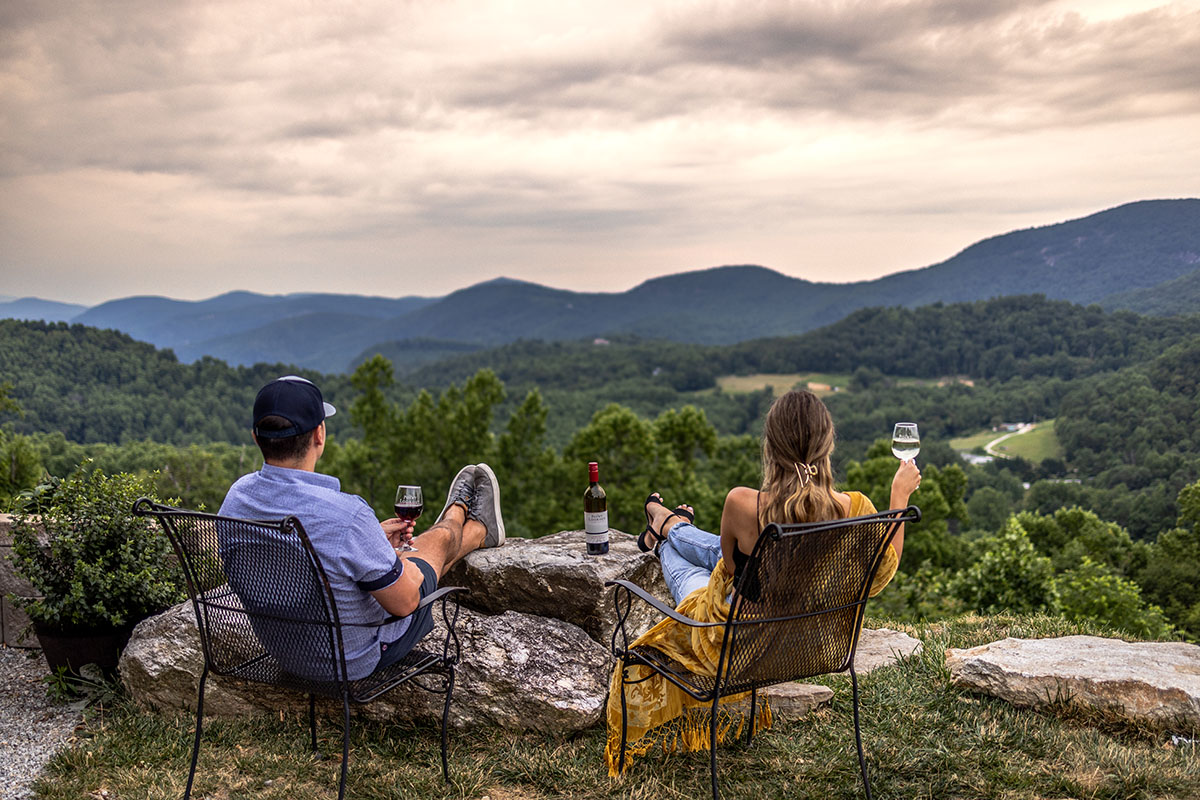 Point Lookout Vineyards & World’s Edge Meadery