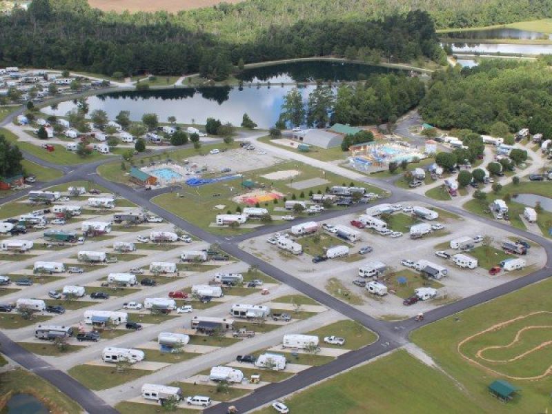 Yogi Bear’s Jellystone Park Daddy Joes