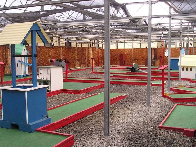 Red Barn Miniature Golf Mountain Museum Gift Shop Visitnc Com