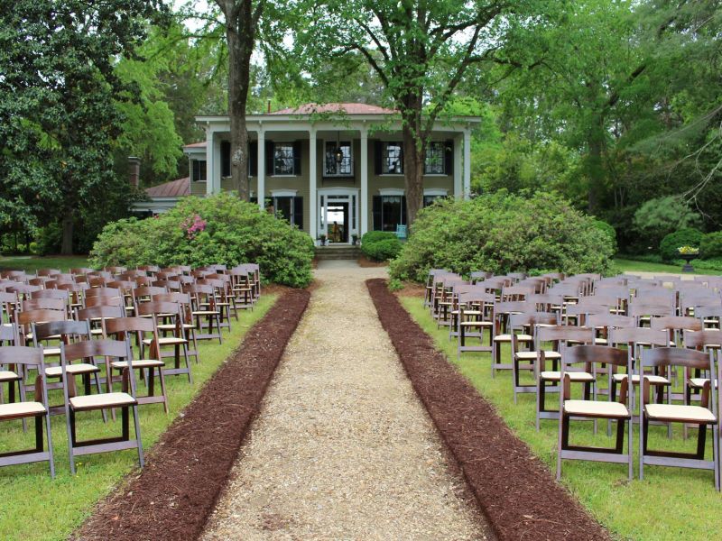 Bellamy Manor & Gardens Bed and Breakfast