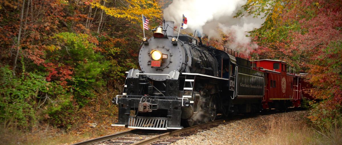Take a scenic tour of fall on the Great Smoky Mountains Railroad