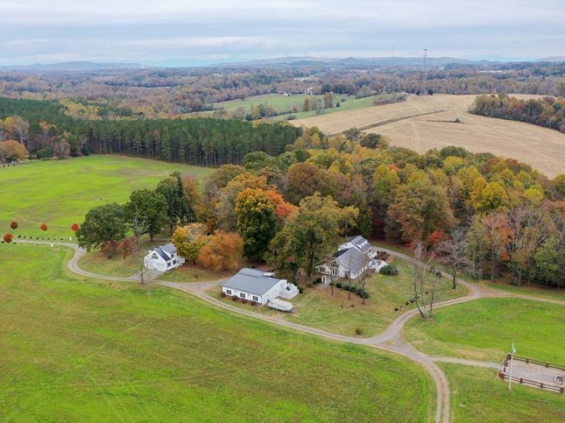 The Farm at Buzzard Rock | VisitNC.com