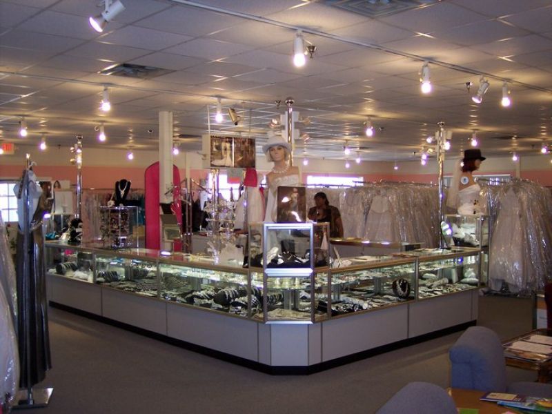 bridal & formal center