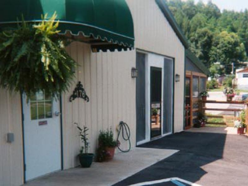 Loaves & Fishes Restaurant & Catering