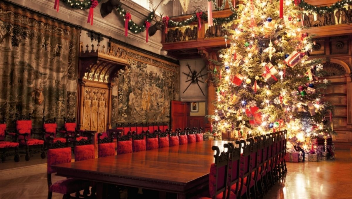 Places to see in nc during christmas 2022